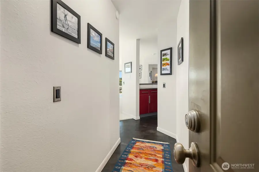 2040 13th Avenue W #33, Seattle, WA 98119 - #3
