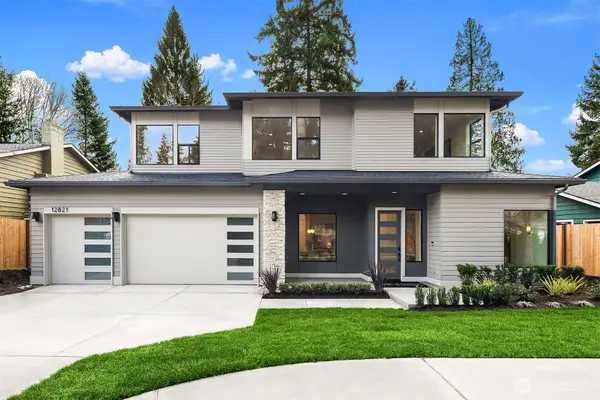12821 NE 102nd Place, Kirkland, WA 98033