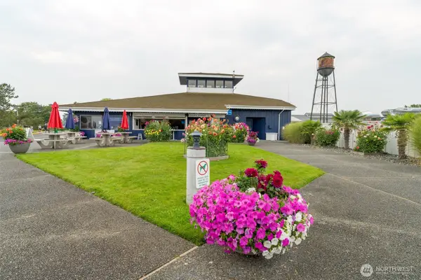 9640 Semiahmoo Parkway #D40, Blaine, WA 98230