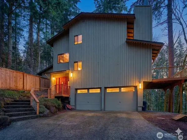 15028 245th Avenue Se, Issaquah, WA 98027