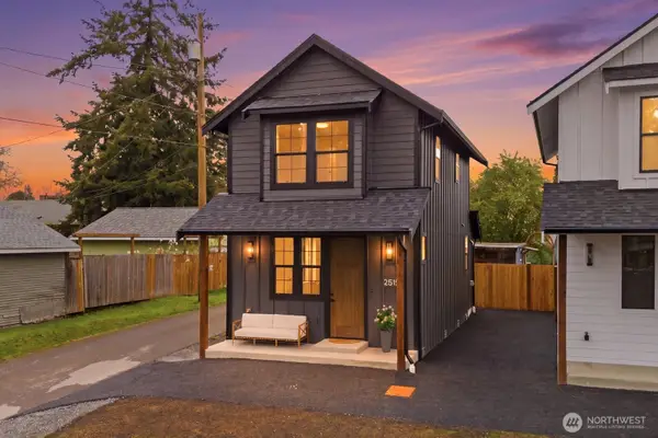 2815 25th Street #C, Everett, WA 98201