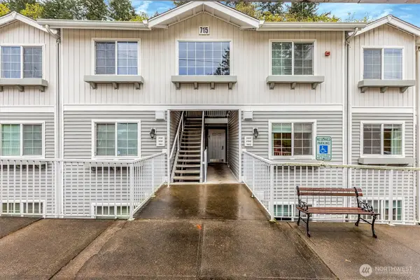 715 Harrington Place Se #2140, Renton, WA 98058