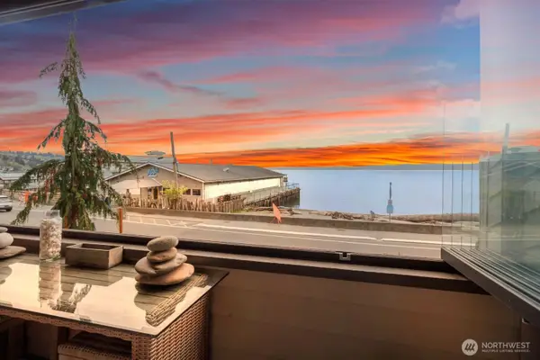 700 S 282nd Street #722, Des Moines, WA 98198