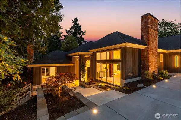 8402 SE 53rd Place, Mercer Island, WA 98040