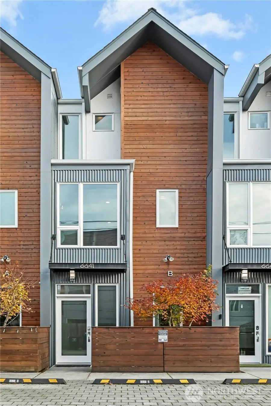 6641 Carleton Avenue S #B, Seattle, WA 98108 - #2