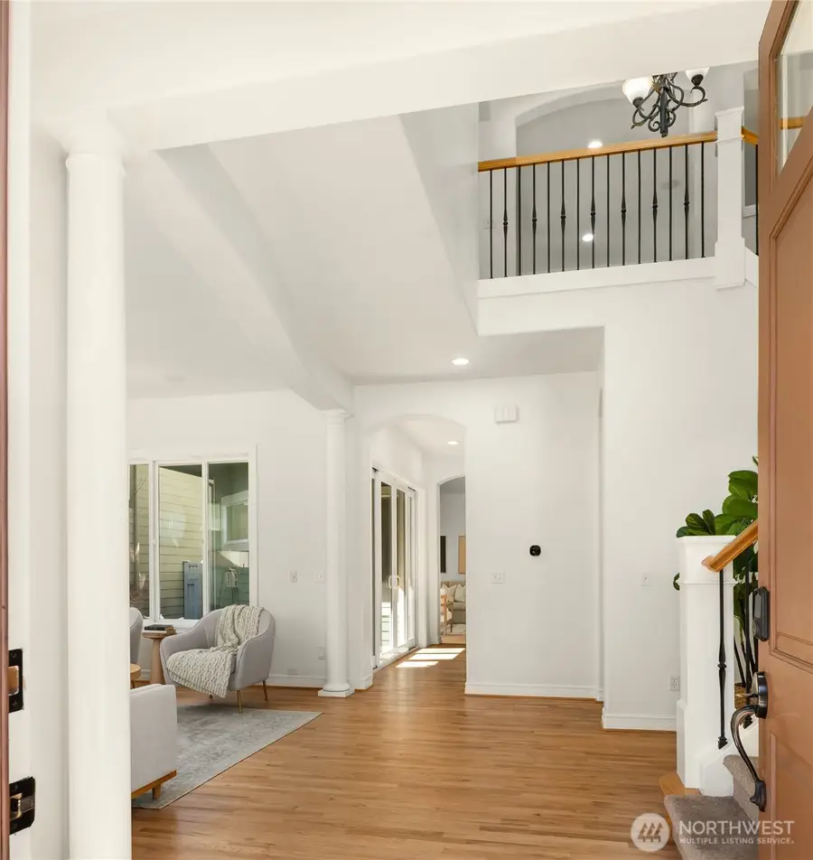 2455 30th Avenue Ne, Issaquah, WA 98029 - #2