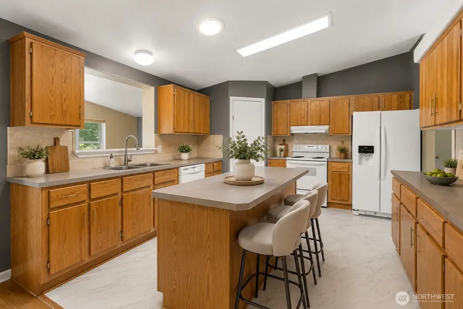 37413 34th Avenue S, Roy, WA 98580 - #3