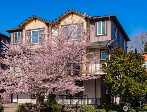 10357 156th Lane Ne #101, Redmond, WA 98052