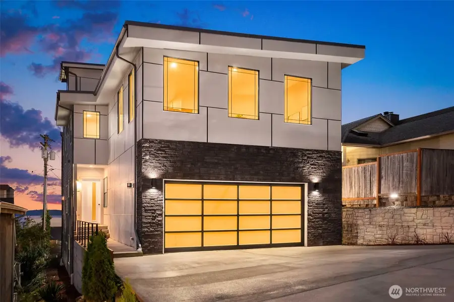 28132 8th Avenue S, Des Moines, WA 98198 - #2