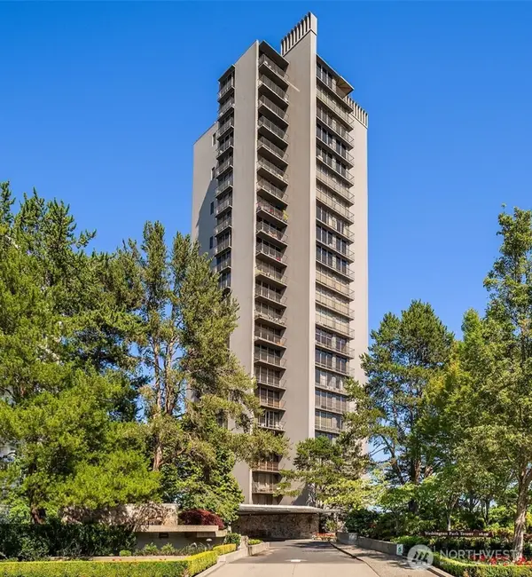 1620 43rd Avenue E #1B, Seattle, WA 98112