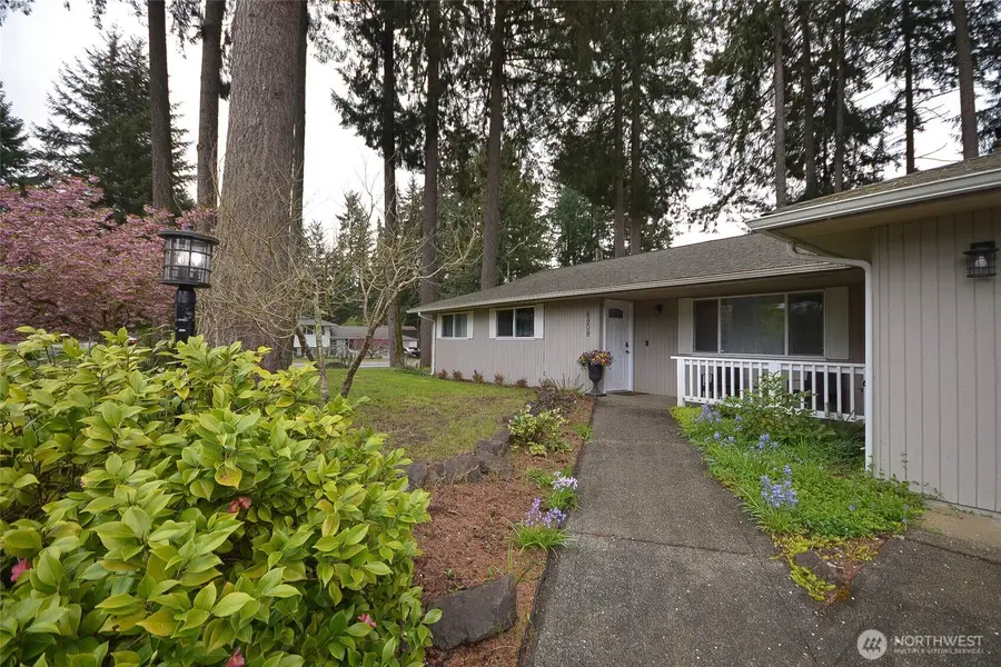 6909 33rd Avenue Sw, Lacey, WA 98503 - #2