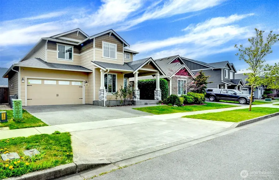 474 Sigrist Drive E, Enumclaw, WA 98022 - #2