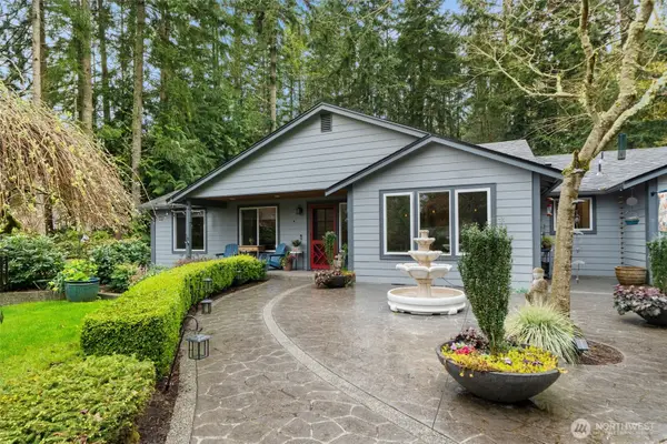 20623 Mainland View Place Ne, Suquamish, WA 98392