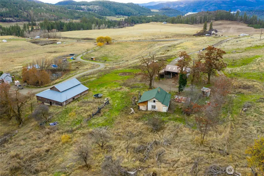 4521 Highway 25 S, Hunters, WA 99137 - #3