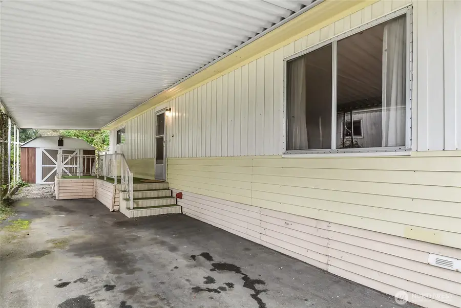 5220 SW 176th #16, Lynnwood, WA 98037 - #3