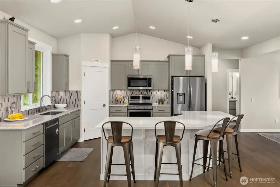 4111 83rd Avenue Se, Snohomish, WA 98290 - #2