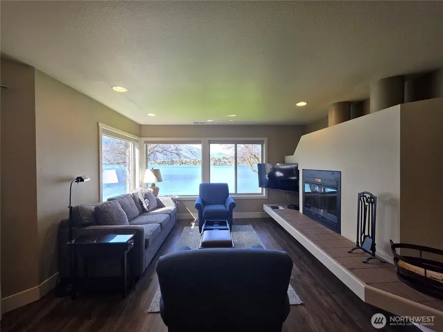 1 Beach 593-l, Manson, WA 98831 - #3