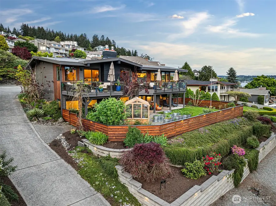 31 Pt. Fosdick Dr. Nw, Gig Harbor, WA 98335 - #3