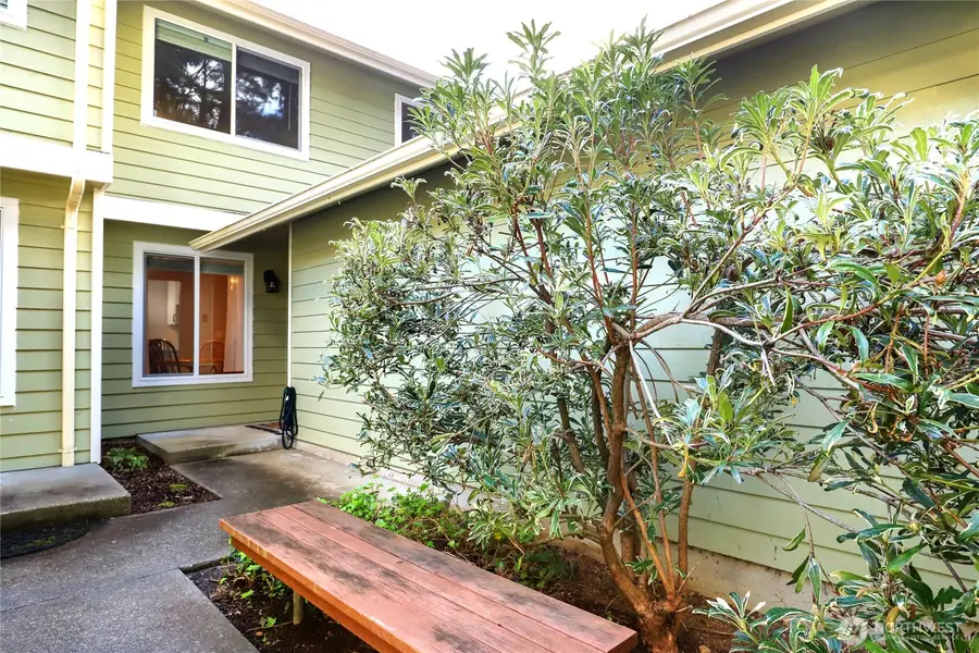 3957 NW Fairway Lane, Bremerton, WA 98312 - #2