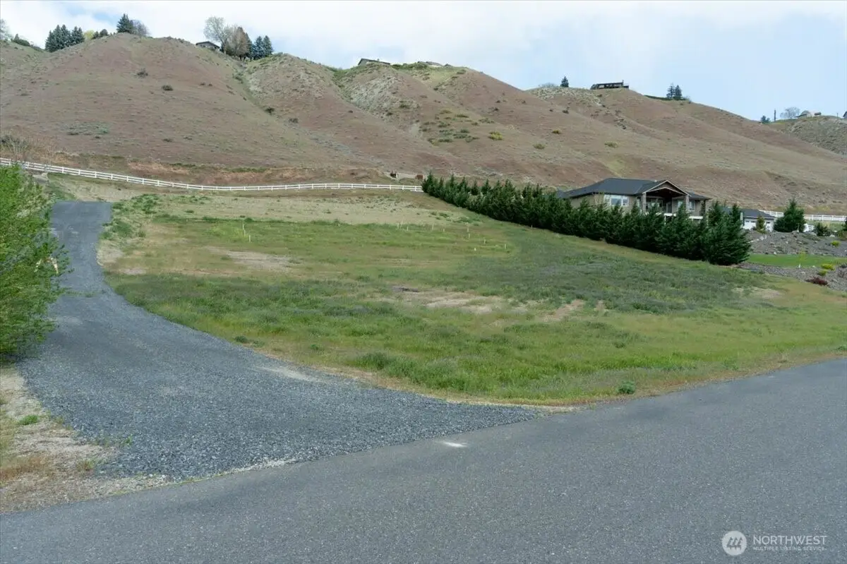 3085 Martin Place #7, East Wenatchee, WA 98802 - #1