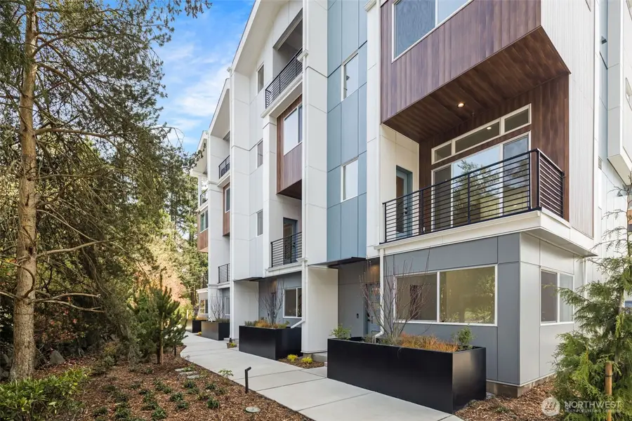 16002 SE 31st Lane, Bellevue, WA 98008 - #3