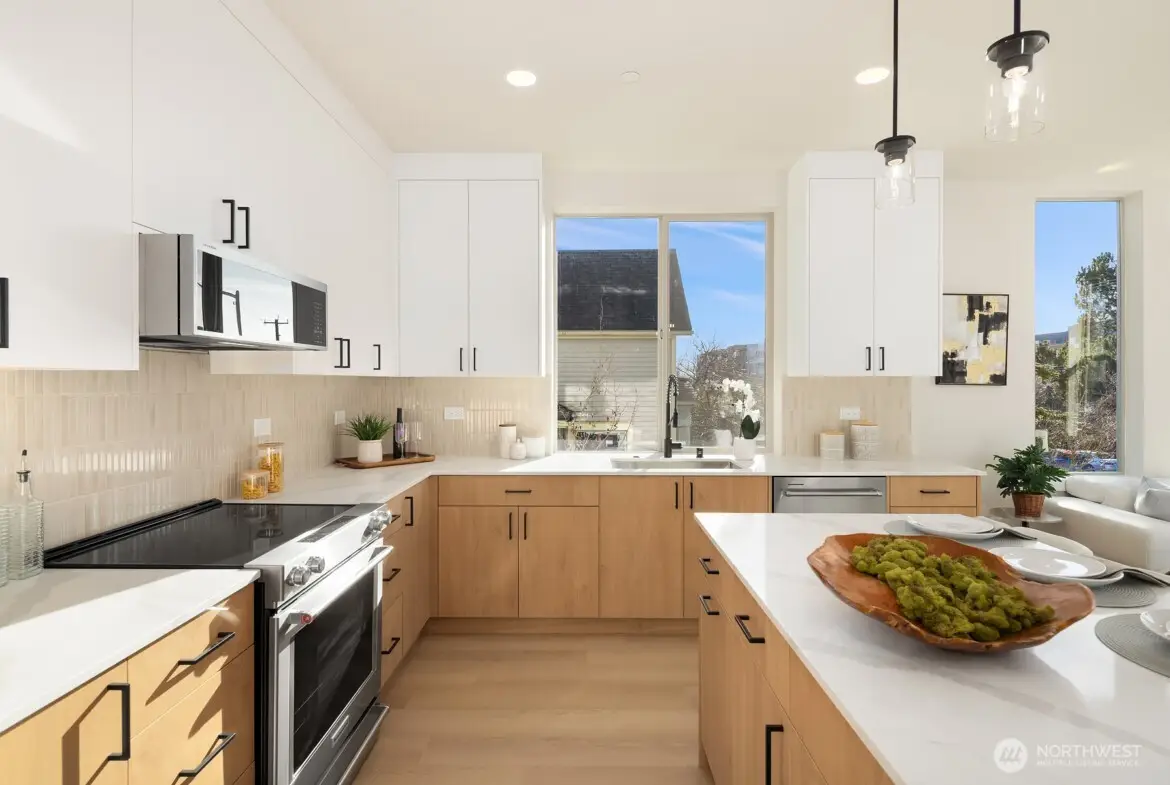 5810 Lowell Larimer Rd #C3, Everett, WA 98208 - #1