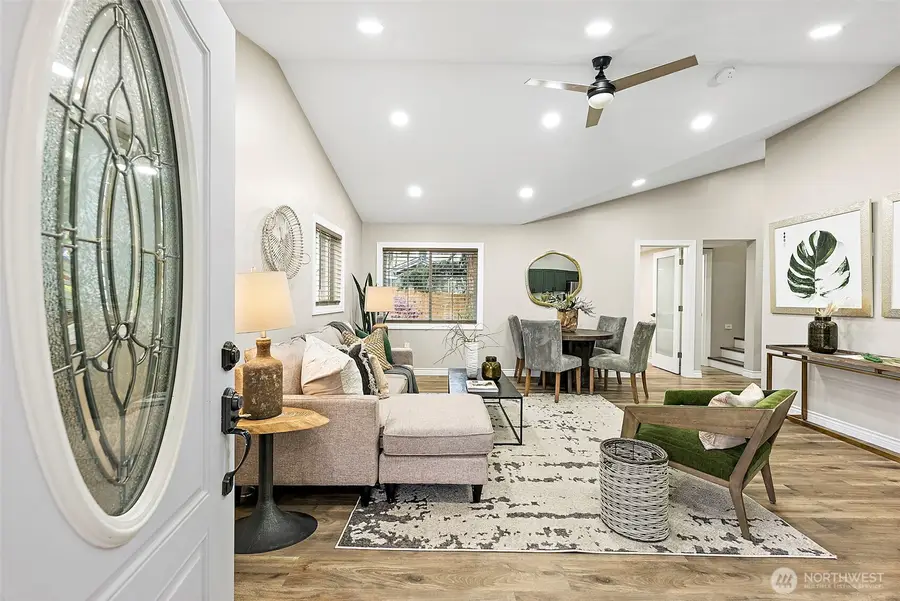 20425 198th Avenue Se, Maple Valley, WA 98038 - #2