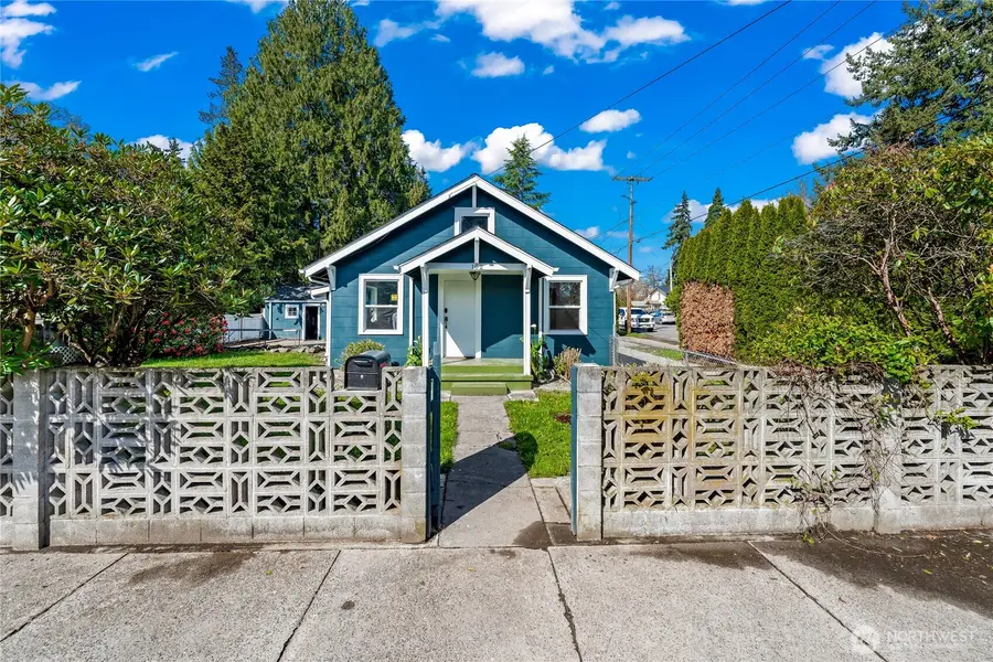 102 12th Street Sw, Puyallup, WA 98371 - #3