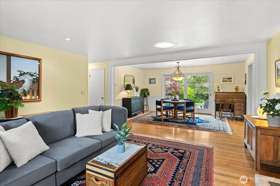 823 NW 107th Street, Seattle, WA 98177 - #3