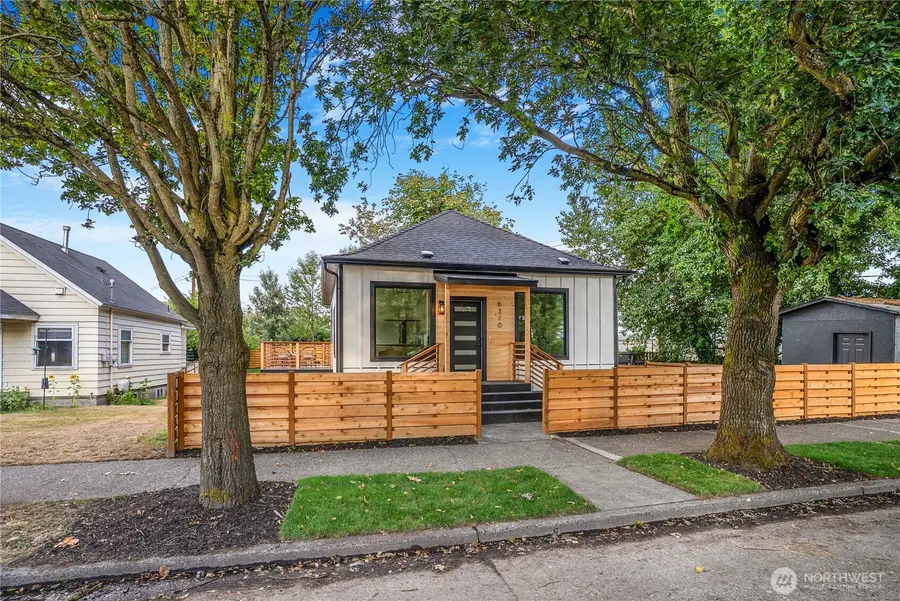 6310 S Ellis Avenue #1, Seattle, WA 98108 - #2