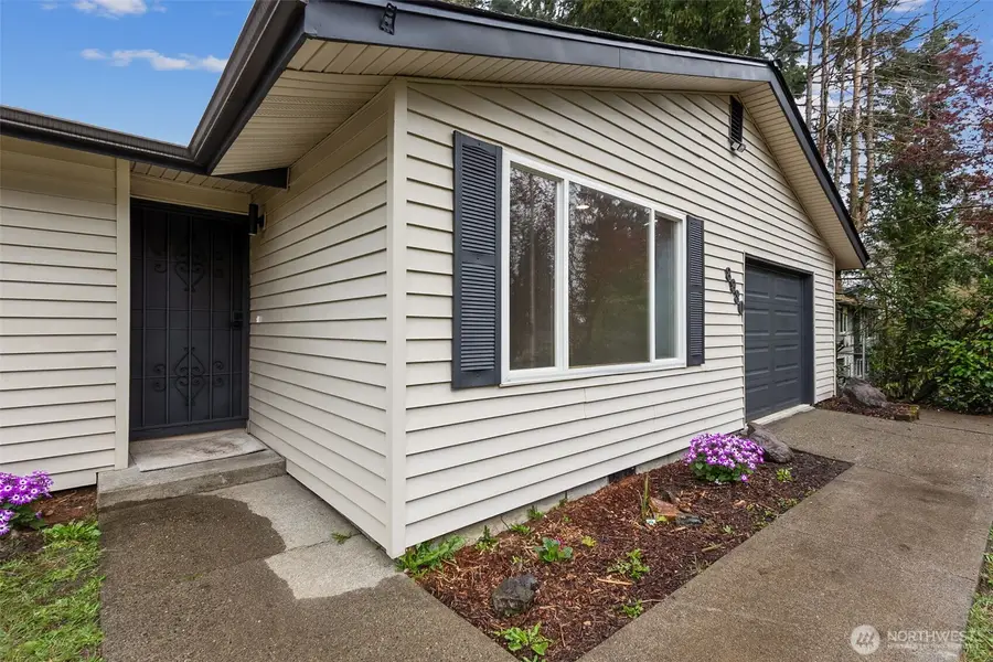 8930 Quinault Loop Ne, Olympia, WA 98516 - #2