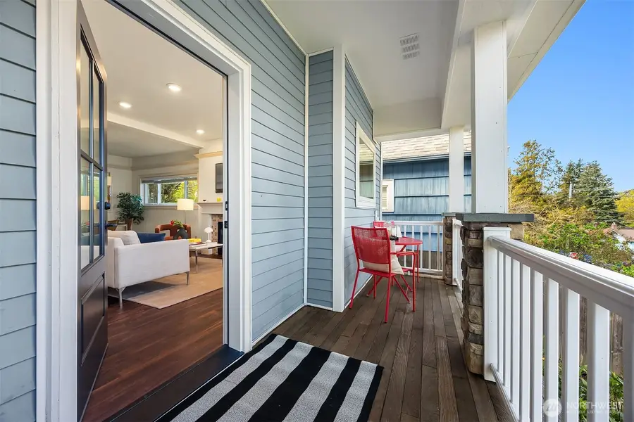 6067 6th Avenue Ne, Seattle, WA 98115 - #2