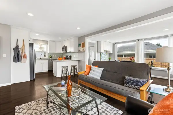 309 S 5th Street, Elma, WA 98541