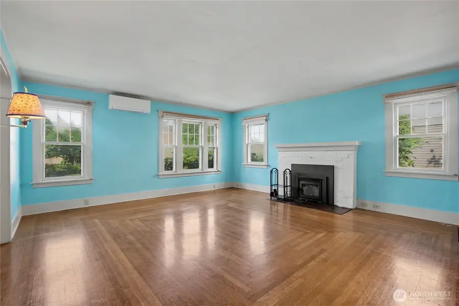 819 Midway Avenue Nw, Olympia, WA 98502 - #3