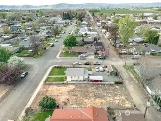 315 S Beech Street #7, Toppenish, WA 98948 - #3