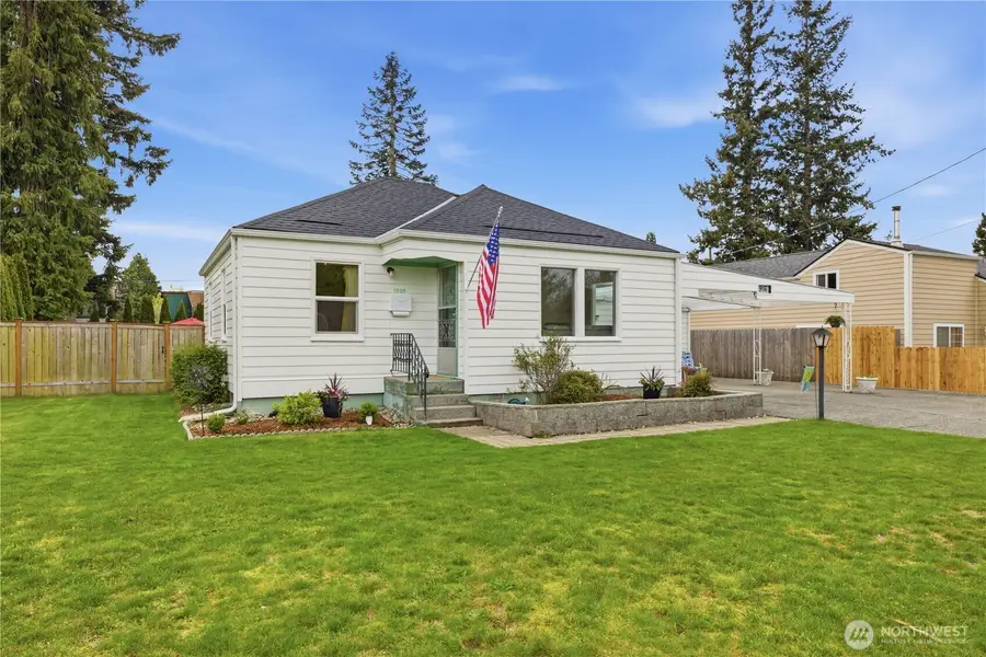 1916 Wilson Avenue, Enumclaw, WA 98022 - #2