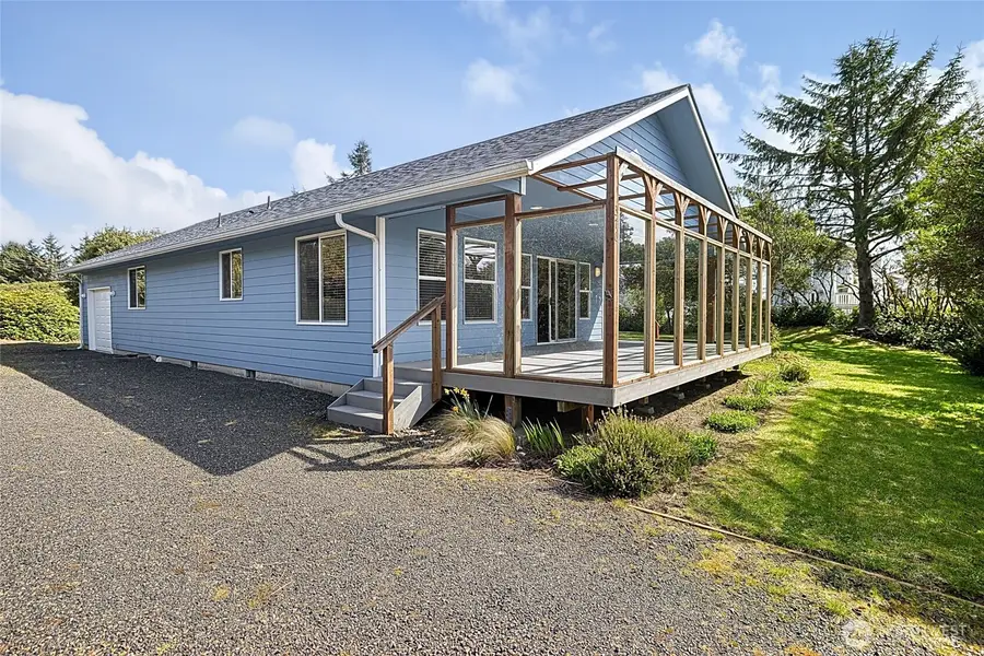 376 Sand Dune Avenue Sw, Ocean Shores, WA 98569 - #3