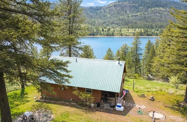 40 E Wannacut Lane, Oroville, WA 98844