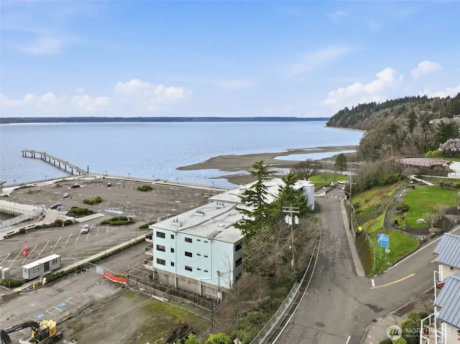 22211 Cliff Avenue S #104, Des Moines, WA 98198 - #3