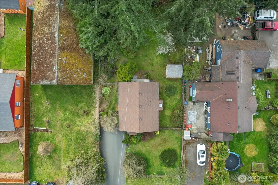 16751 Linden Avenue N, Shoreline, WA 98133 - #3