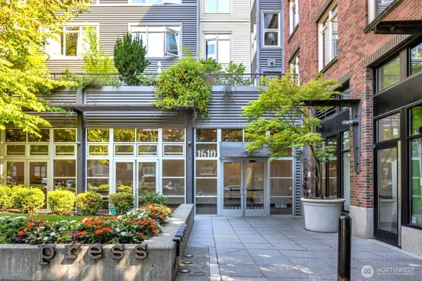 1610 Belmont Ave #407, Seattle, WA 98122