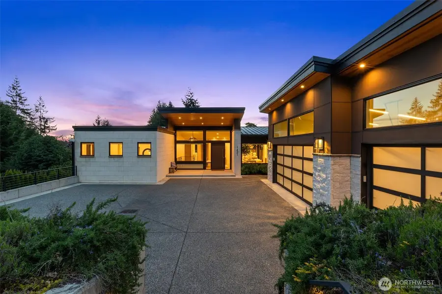 1421 88th Avenue Ne, Clyde Hill, WA 98004 - #2