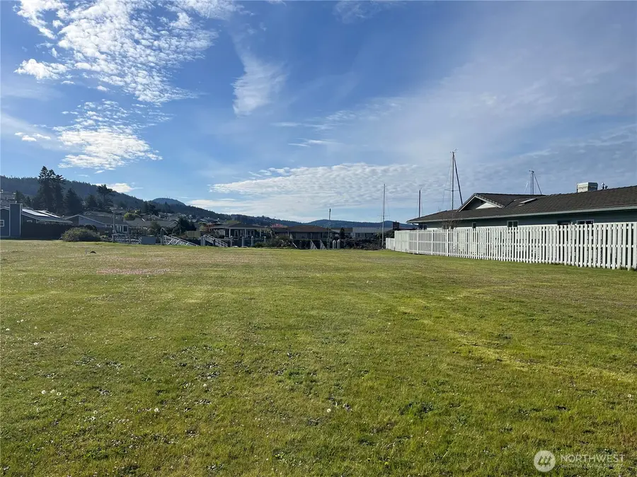 2005 Cove Place #13, Anacortes, WA 98221 - #2