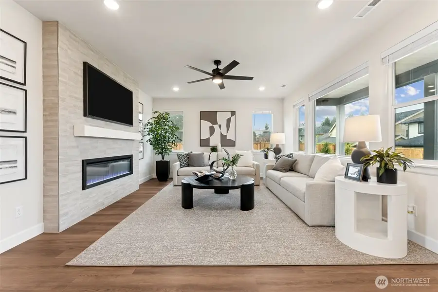 2220 Oak Court #1, Milton, WA 98354 - #2