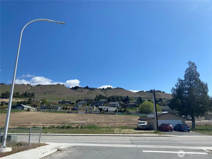 196 Harold Street Ne #19, East Wenatchee, WA 98802 - #3