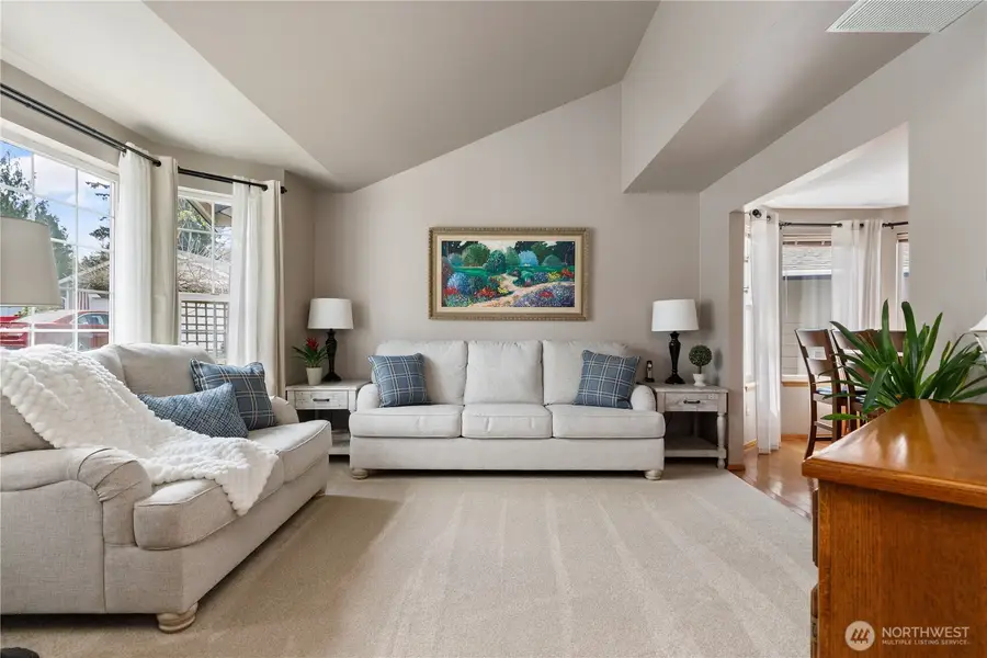 423 S 32nd Place, Mount Vernon, WA 98274 - #3