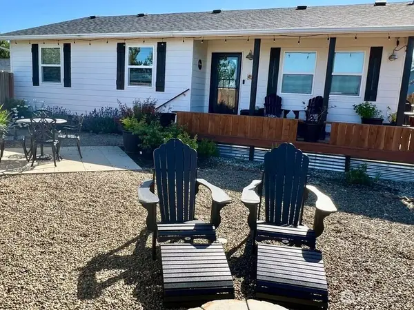 811 346th Place, Ocean Park, WA 98640
