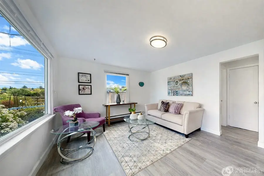 2517 E Pike Street, Seattle, WA 98122 - #2