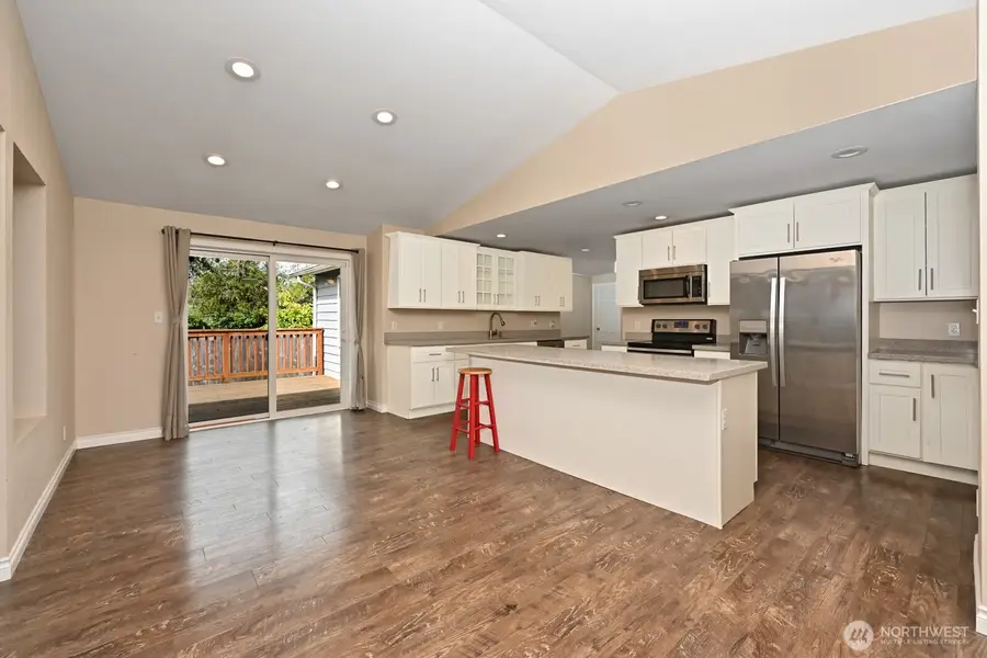 6522 Steilacoom Boulevard Sw, Lakewood, WA 98499 - #2