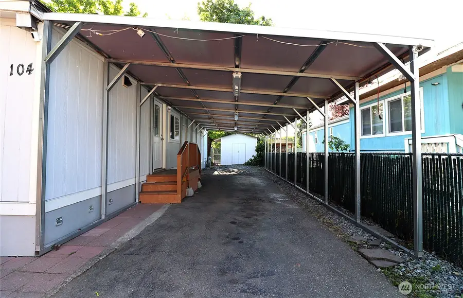 401 37th Street Se #104, Auburn, WA 98002 - #3